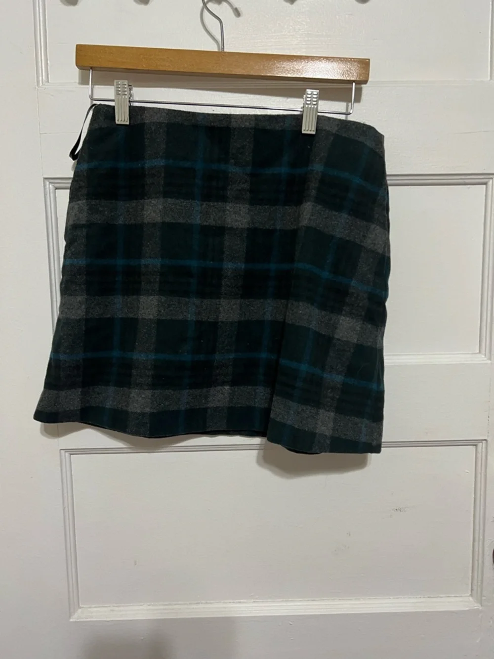 Uniqlo Black and Dark Green Plaid Mini Skirt